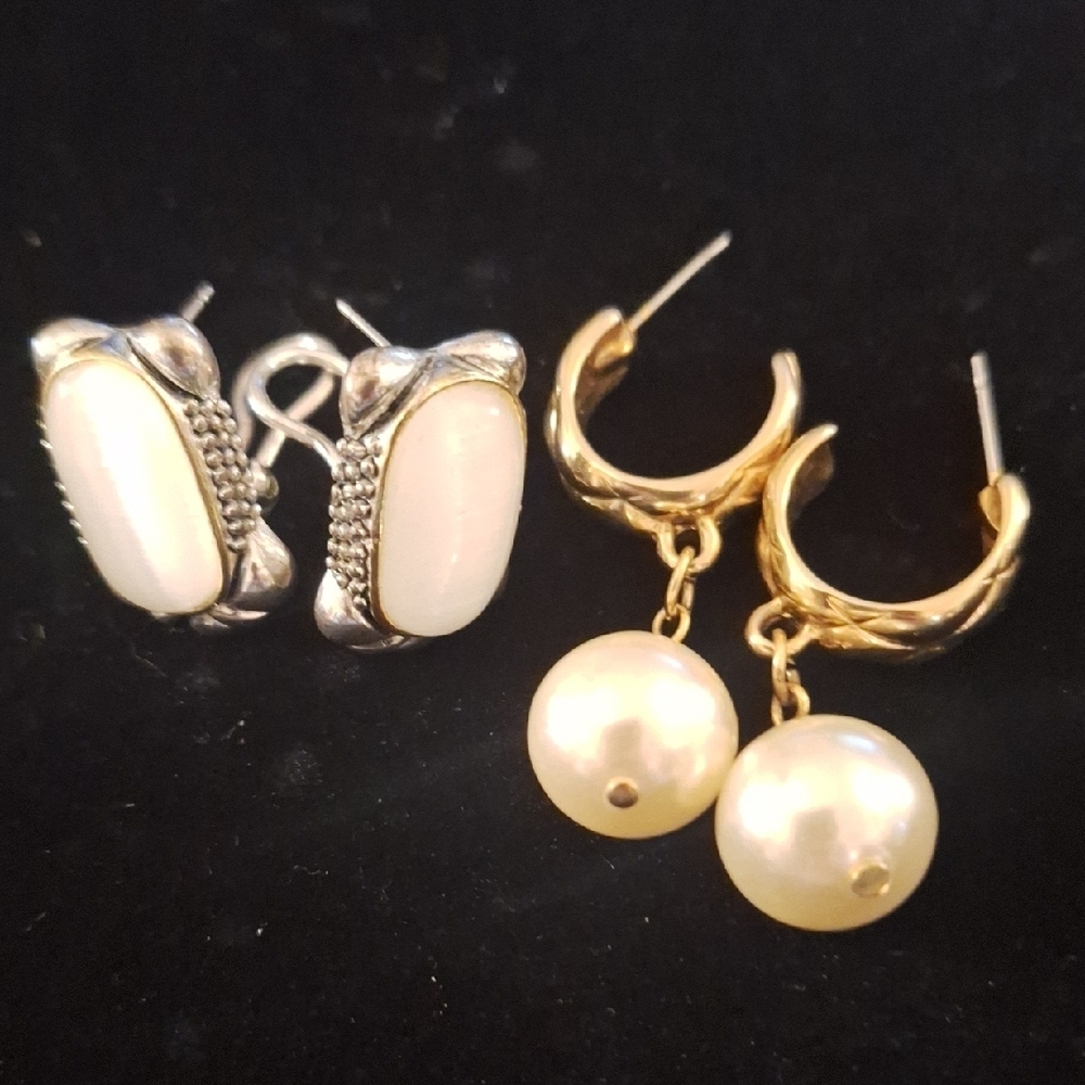 Elegant Mother of Pearl Silver and Gold Pearl Earrings Set